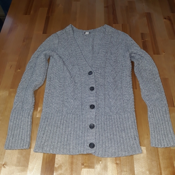 GAP Jackets & Blazers - GAP Cable Knit Cardigan SZ XS
